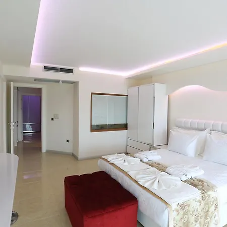 Shimalpanoroma Hotel 3*